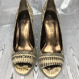 Aldo Snake Print peep toe pumps